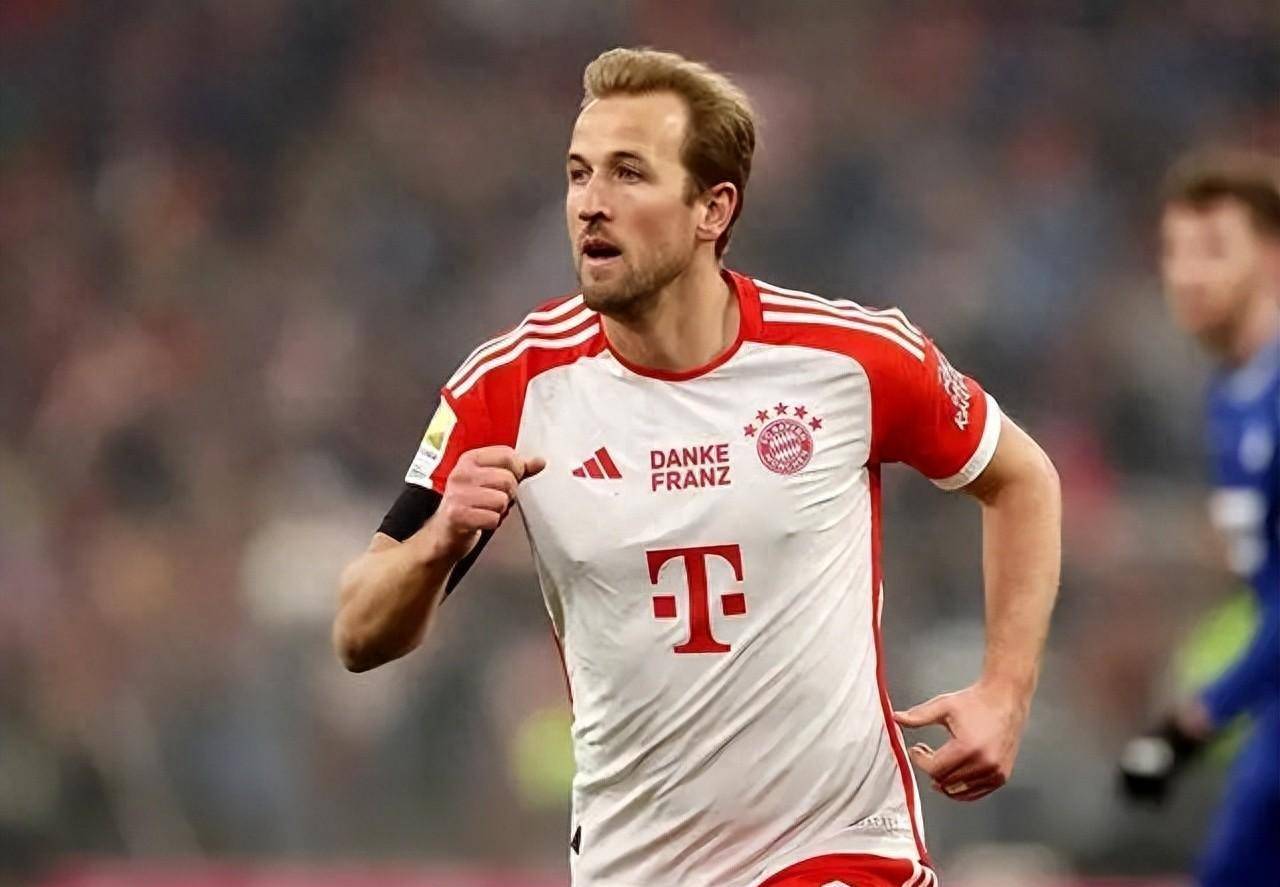 拜仁慕尼黑客场大捷，重现德甲霸主地位的简单介绍